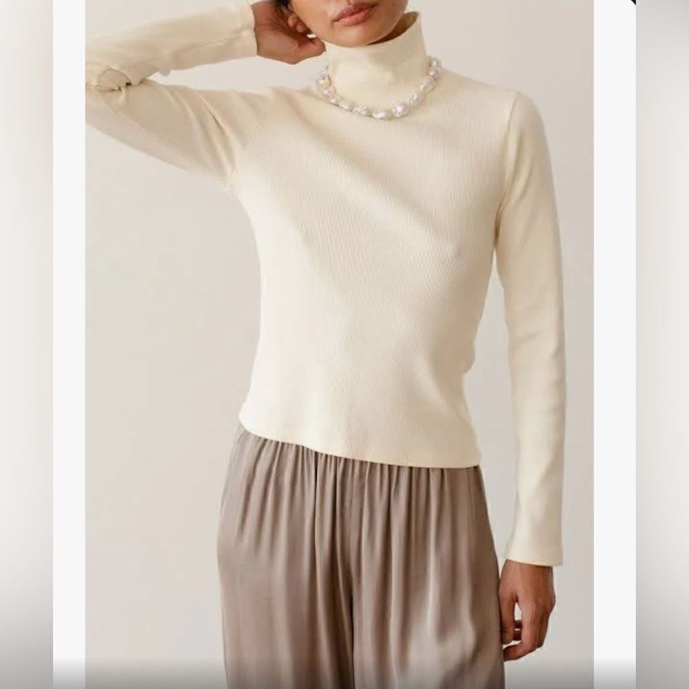 Chico’s Oatmeal Color Metallic Shimmer Turtleneck Pullover Sweater Size XL